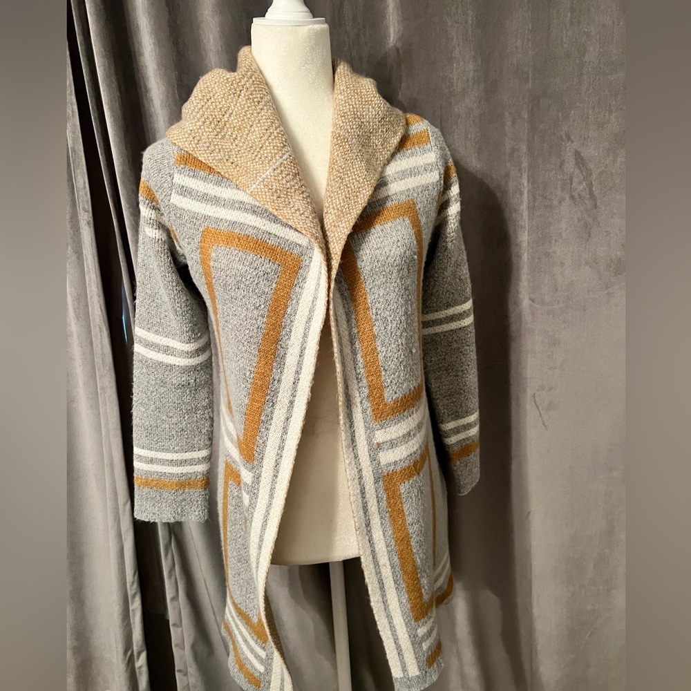 Super Soft, Warm Jacket With Geometric Design - Worn Once, Size M ByDesign